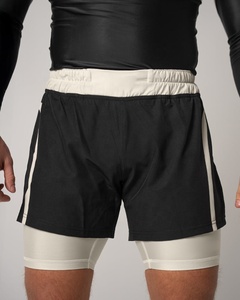 Pantalones Cortos de Boxeo MMA de Doble Capa con Logotipo Personalizado, Tela Microelástica, Transpirable, Ligero, 100% Poliéster, Hecho en Pakistán - Product Image 3