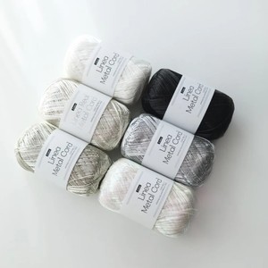 ไหมแฟนซีชนิด M สายโลหะ ไหมถักโครเชต์แบบเมทัลลิก ไหมโพลีคอร์ดเงา สำหรับถักมือ กระเป๋า หมวก DIY ไหมเนื้อสัมผัสพิเศษ น้ำหนัก 70 กรัม/ก้อน - Product Image 5