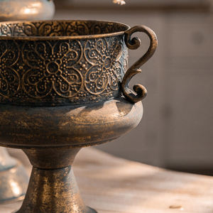 Jarrón de Metal Antiguo para Flores, Maceta de Bronce Vintage, Maceta de Hierro Retro para Jardín, Centro de Mesa Decorativo para Bodas, Soporte de Lujo para Cuenco de Mesa - Product Image 4