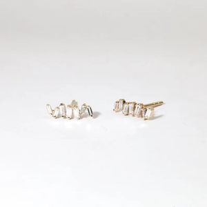 Élégantes boucles d'oreilles clous en or 14 carats avec diamants de laboratoire, minimalistes, délicates, style grimpant, bijoux fins modernes, cadeau - Product Image 5