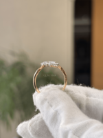 Élégante bague à trois pierres en diamant de laboratoire, taille poire radiante, avec bande simple, bijoux fins en or 14 carats