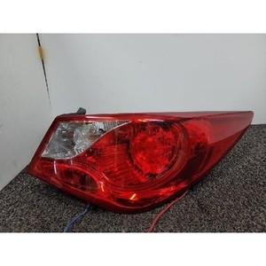 Luz Trasera Derecha Usada para Sonata 924023S100 - Product Image 3