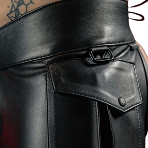 Short en cuir élégant et confortable pour un choix de mode audacieux et affirmé - Product Image 6