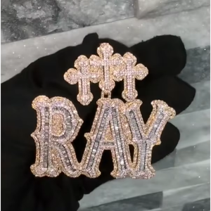 Collar con Colgante de Letra del Alfabeto Hip Hop Personalizado CONCEPTION, con Piedras de Moissanita y Diamantes Brillantes - Product Image 1