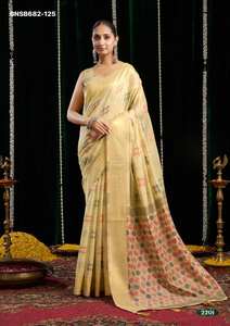 ผ้าส่าหรีงานเทศกาลสวยงาม คุณภาพเยี่ยม ผลิตจากผ้าฝ้ายเนื้อนุ่ม ทอแบบแจ็คการ์ด จากซัพพลายเออร์ในอินเดีย แฟชั่นสำหรับผู้หญิง - Product Image 2