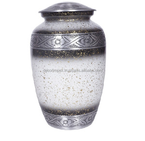 Premium Antique Decorative Metal Cremation Urn <b>Memorial</b> Urn Durable with Polished Design at wholesale price - Product Image 3