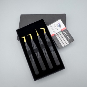 แหนบต่อขนตา Lucky Lash รุ่น Professional สีดำด้าน ปลายสีทอง ทำจากสแตนเลสสตีล ป้องกันไฟฟ้าสถิตย์ จับกระชับมือ พร้อมสกรีนโลโก้ได้ - Product Image 5