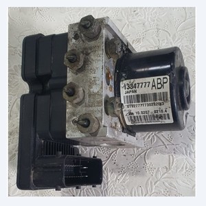 Module de commande de frein ABS ATE d'occasion, pompe GM, référence 13347777, pour pièces automobiles Chevrolet Cruze. - Product Image 4