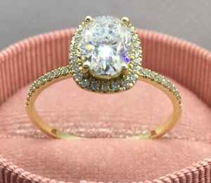 แหวนหมั้นมอสซาไนต์ทรงฮาโล่ รับรองคุณภาพ เงินแท้ 925 ชุบทอง 14K แหวนแต่งงานสำหรับผู้หญิง - Product Image 6