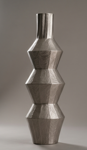 Vase décoratif de luxe en métal argenté, moderne, à texture bombée empilable, pour la décoration intérieure de la maison, du bureau et du hall. - Product Image 4