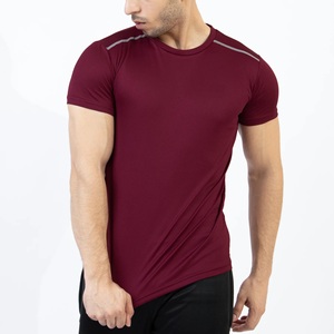 T-shirt décontracté pour homme en coton 100% tricoté, col rond, manches courtes, couleur marron uni, séchage rapide, respirant, coupe classique, avec logo sur le devant - Product Image 2