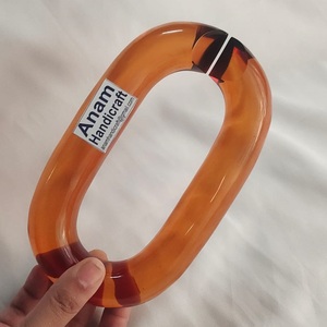 Cadena acrílica moderna personalizada, acentos de pared hechos a mano, resina ornamental moderna, colgante para decoración del hogar, listo para Festival Diwali - Product Image 1