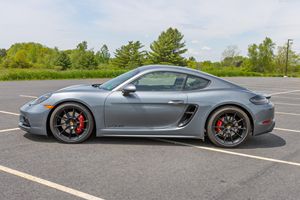 Porsche 718 Cayman GTS 4.0 2025 - Product Image 3