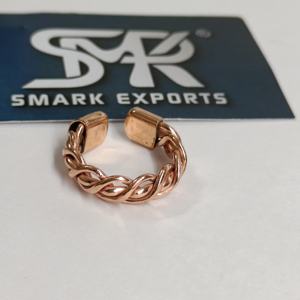 แหวนทองแดงแม่เหล็กบำบัดแบบปรับได้ งานฝีมือทำมือ ดีไซน์เครื่องประดับโบราณแบบดั้งเดิมผสมผสานความทันสมัย - Product Image 6