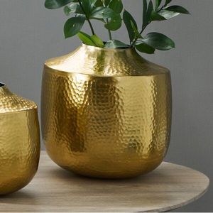 Decorative Metal Flower Vase Elegant Finish For Home Living Room Table Office <b>Desk</b> Centerpiece Stylish Display - Product Image 3