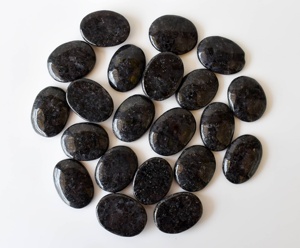 Piedras Planas de Gabbro Indigo Pulido Semipreciosas al por Mayor para Sanación, Meditación, Decoración y Regalos - Product Image 4