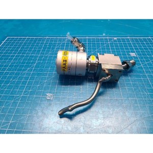 Vanne à soufflet FUJIKIN 316 L Type N.C 482423 haute pureté, utilisée comme pièce détachée pour équipement semi-conducteur d'occasion - Product Image 6