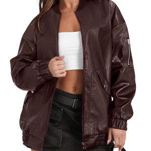 Chaqueta de cuero para mujer de último estilo, con costuras finas, cómoda y duradera. - Product Image 1