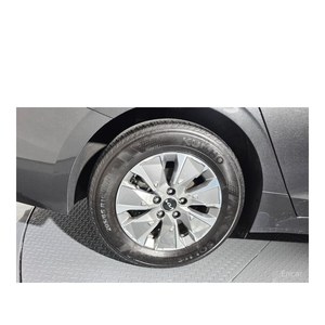 Kia K5 Prestige 2024, 30,820 km, Automático, Asientos de Cuero, Volante a la Izquierda, Norma de Emisiones Euro V, con Cámara Trasera - Product Image 4