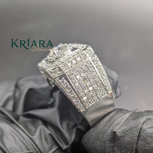 Bague de cocktail pour homme en moissanite taille brillant ronde, en argent 925 plaqué rhodium, sertie pavé, géométrique, de luxe, pour fiançailles - Product Image 4