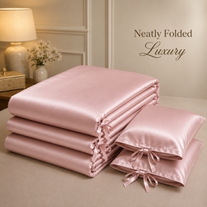 Attache de couette en coton naturel et bambou très demandée avec coutures robustes pour hôtels, maisons et dortoirs – Disponible à la vente - Product Image 2