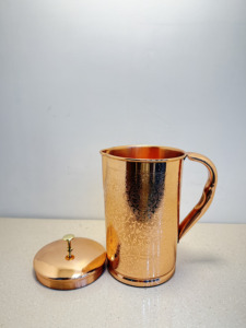 Jarra de Agua de Cobre Puro Grabado Premium de 1250ml con Patrón Floral Arabesco, Pulido Espejo, para el Hogar y Servidor de Bebidas - Product Image 3