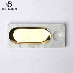 ถาดเสิร์ฟหินอ่อน RICO GLOBAL พร้อมลายทองตกแต่ง ขอบโลหะขัดเงา ภาชนะครัวตกแต่งสวยงาม - Product Image 4