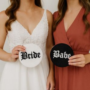 Monedero y Bolsa de Maquillaje Clásicos Hechos a Mano con Cuentas, Perlas y Diamantes de Imitación, Regalo para Ella, Estilo Étnico, Artesanía Atemporal - Product Image 4