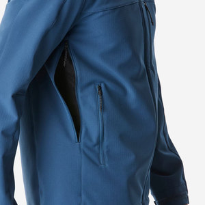 Veste d'extérieur réversible en softshell personnalisée OEM, imperméable et coupe-vent avec fermeture éclair, design décontracté à capuche pour unisexe - Product Image 2