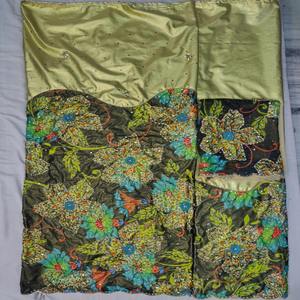 Colección Empress, Tela Nigeriana Ecológica 100% Poliéster, Calidad Número 1, Diseño Exclusivo George con Pedrería, Patrón Floral Delicado Africano - Product Image 1