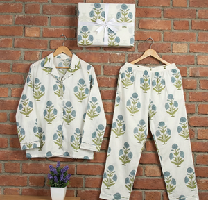 ชุดนอนผ้าฝ้ายพิมพ์ลายดอกไม้/สีพื้นสำหรับผู้หญิง ฤดูร้อน/ฤดูหนาว  งานปักจักร  งานพิมพ์บล็อกด้วยมือ เนื้อผ้านุ่ม - Product Image 4