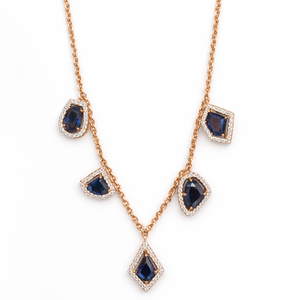 Collar con Colgante Geométrico de Oro Rosa de 18K de Lujo con Piedras Polki Azules Premium y Detalles de Micro Cristales Brillantes para Mujer - Product Image 2