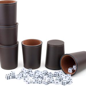 Gobelet à dés carré en cuir PU fait main de luxe avec motif sculpté pour une utilisation quotidienne – Élégant et fonctionnel, un essentiel pour les fêtes - Product Image 1