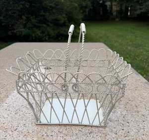 Premium Design Eco-Friendly Metal Iron <b>Hamper</b> <b>Basket</b> with Modern Finished <b>for</b> Food Storage Decor and Multifunction Organization - Product Image 4