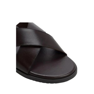 Sandales et Claquettes Unisexe Personnalisées OEM, PVC Souple de Haute Qualité, Nouveau Design 2025, Semelle Intérieure en PU, Créez Votre Marque - Product Image 4