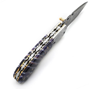 Couteau pliant en acier Damas avec manche en résine violette, couteau de poche pour la chasse, le camping et les activités de plein air, fabriqué en usine - Product Image 3