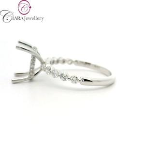 Nouveau modèle 18K Au750 bague de fiançailles bicolore blanc/jaune/or Rose 2.50CT/9.75x7.75mm diamant naturel ovale mariage classique - Product Image 2