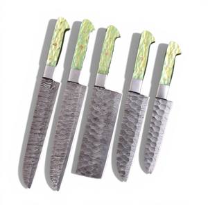 Ensemble de 5 couteaux de chef pour barbecue en acier Damas fait main, manche intégral, qualité industrielle professionnelle, ambidextres, avec étui en cuir - Product Image 1