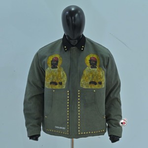 Blouson bomber homme vert olive de haute qualité avec imprimé Jésus, détails rivets, style streetwear, col rabattable, fermeture éclair, idéal pour l'automne - Product Image 1