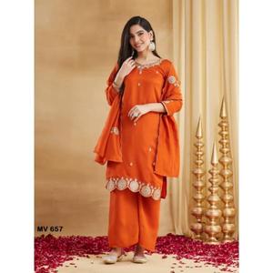 NUEVO LANZAMIENTO: Conjunto de pantalón y dupatta de seda Vichitra de alta calidad con bordado Jari multihilo y trabajo de costura. - Product Image 1