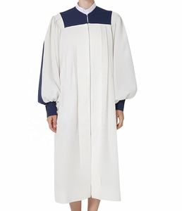 Robe de Chorale Verte en Polyester Brodé Or avec Étole – Conception Personnalisée de Haute Qualité – Vente en Gros - Product Image 1