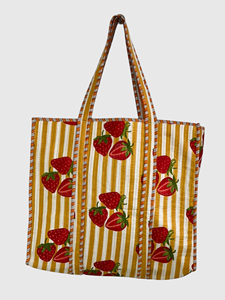 Bolsa de Mano de Lona con Estampado de Fresas y Diseño a Rayas, Cierre Abierto, Bolsa de Compras de Verano, Bolsa de Moda para Mujer - Product Image 1