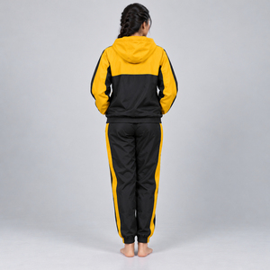 Chaqueta Deportiva Cortavientos Personalizada para Mujer, Hecha con Tela Resistente, Ofrece un Ajuste Cómodo, Chaqueta Deportiva Cortavientos para Mujer para Uso Diario - Product Image 6