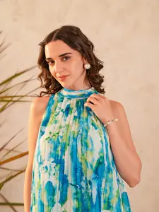 Mejor Oferta: Vestido Mini Azul con Estampado Abstracto, Estilo A-line, para Viajes y Uso Diario, Disponible a Precio de Mayoreo - Product Image 4