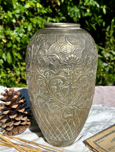 Vase à fleurs en aluminium, design métallique, idéal pour la décoration intérieure, pot décoratif et décoration de mariage à prix de gros - Product Image 3