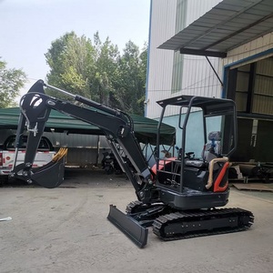 Mini-excavatrice sur chenilles robuste de 2,5 tonnes avec godet standard pour la rénovation des infrastructures agricoles - Product Image 2