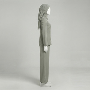 REDDITO SPORTS Ensemble pantalon large et chemisier polaire à capuche vert olive à manches longues pour femme, coupe régulière, automne, style modeste islamique - Product Image 2