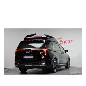 Kia Carnival 2024, Limousine haut de gamme 9 places, essence, boîte automatique, sièges en cuir, caméra de recul, 39 034 km - Product Image 2