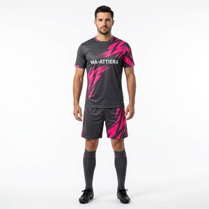 Ensemble d'uniformes de football personnalisés à motif éclair noir et rose, maillot de football à manches courtes, short OEM - Product Image 1