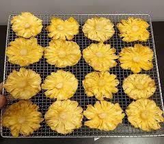 Ananas séché moelleux, collation de fruits tropicaux du Vietnam, fabricant OEM pour le marché d'exportation - Product Image 2